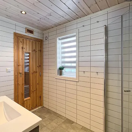 Amazing In With Sauna